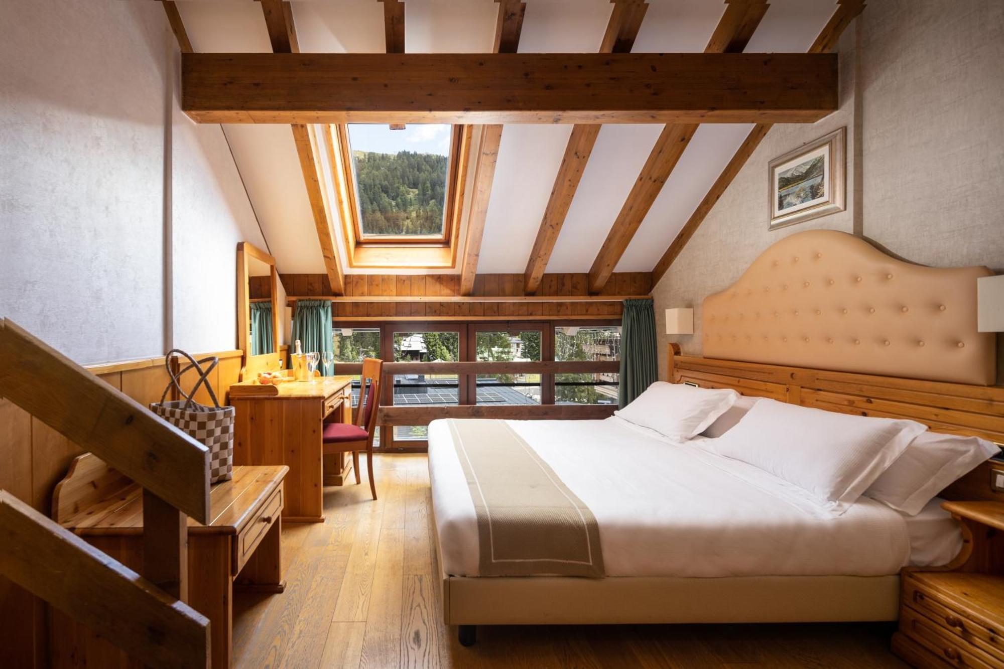 Hotel Splendid Madonna エクステリア 写真