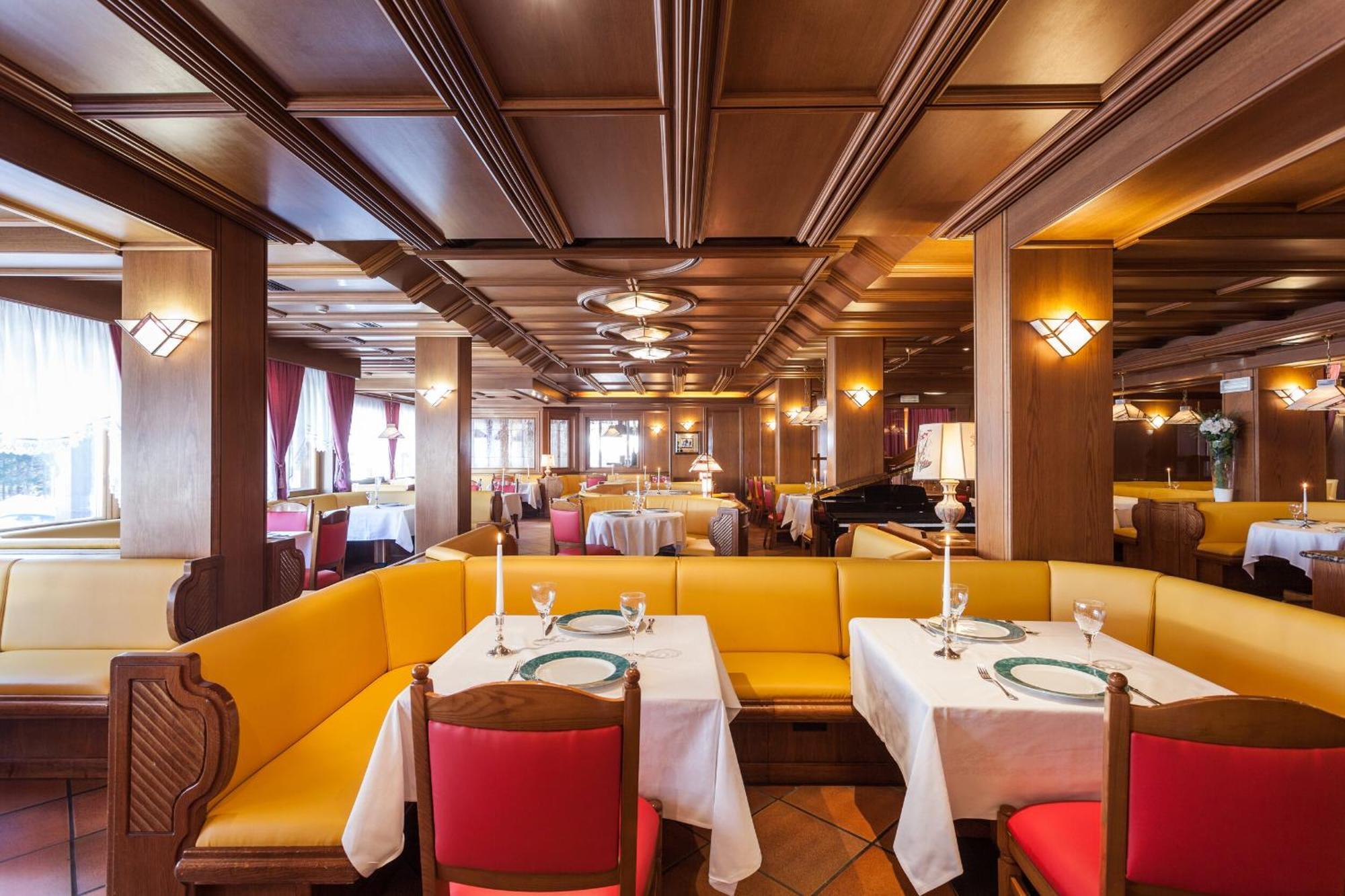 Hotel Splendid Madonna エクステリア 写真